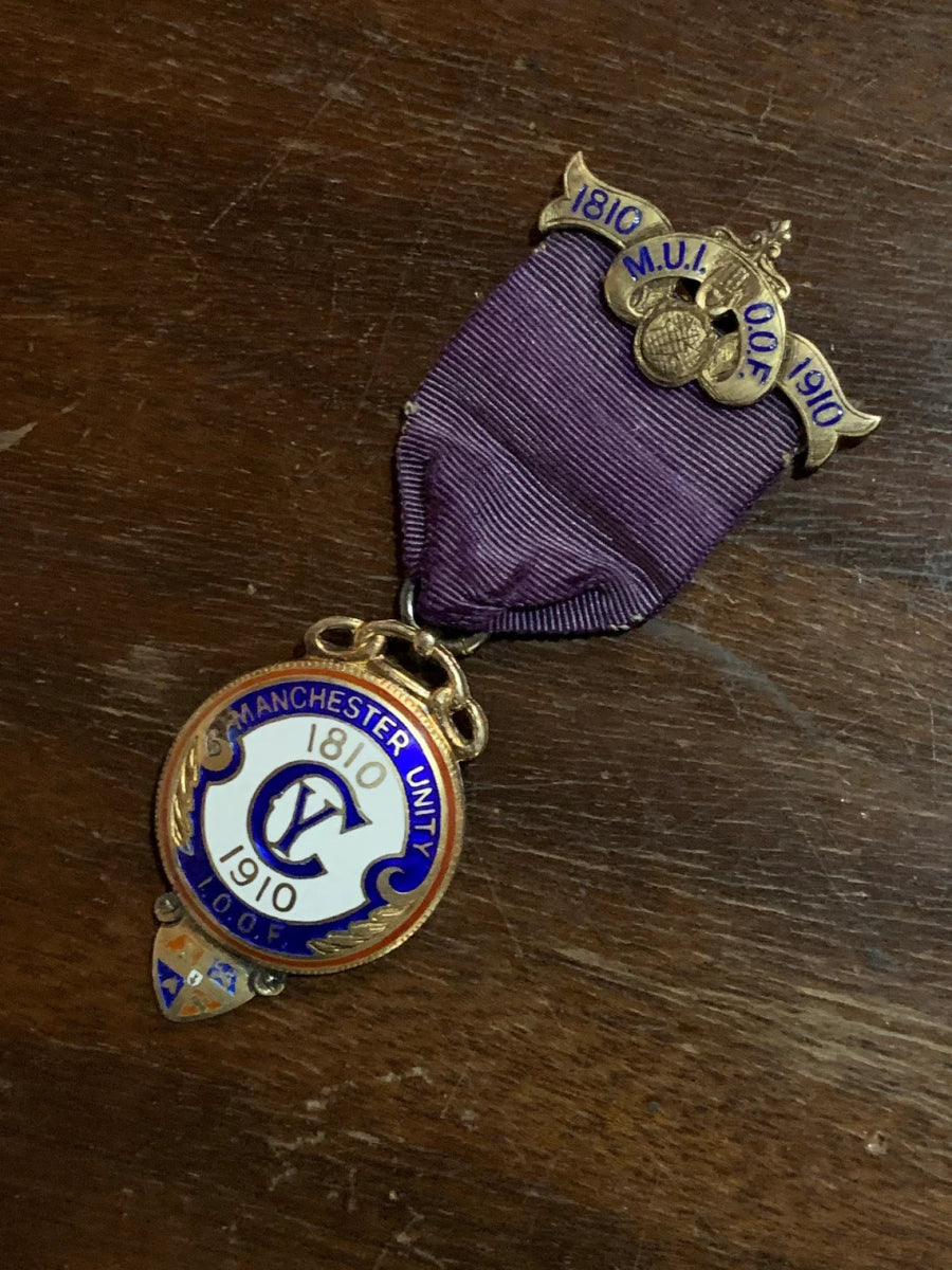 Antique Hallmarked Manchester Unity IOOF Independent Order of Odd fellows Breast Badge Birmingham 1910 - Luxe Regalia