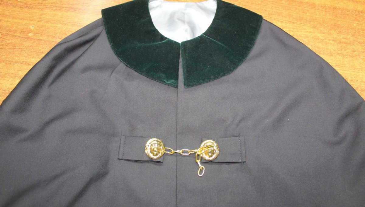 Order of St Lazarus Cloak/Cape (White Trimmed, Dark Green Cross & Dark Green Collar) - Luxe Regalia